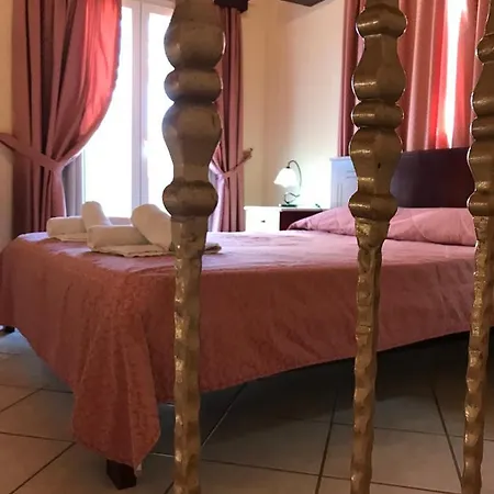 L'eremo Luxury Apartment *