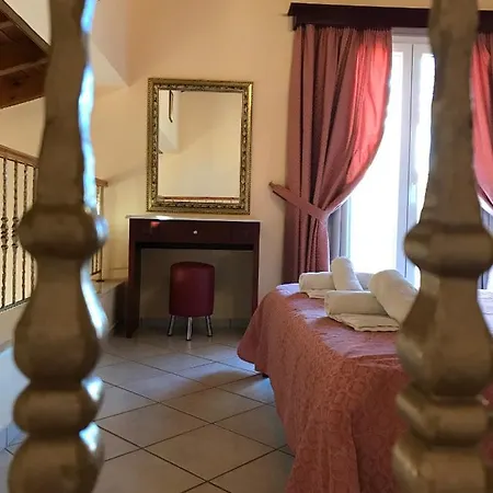 L'eremo Luxury Apartment
